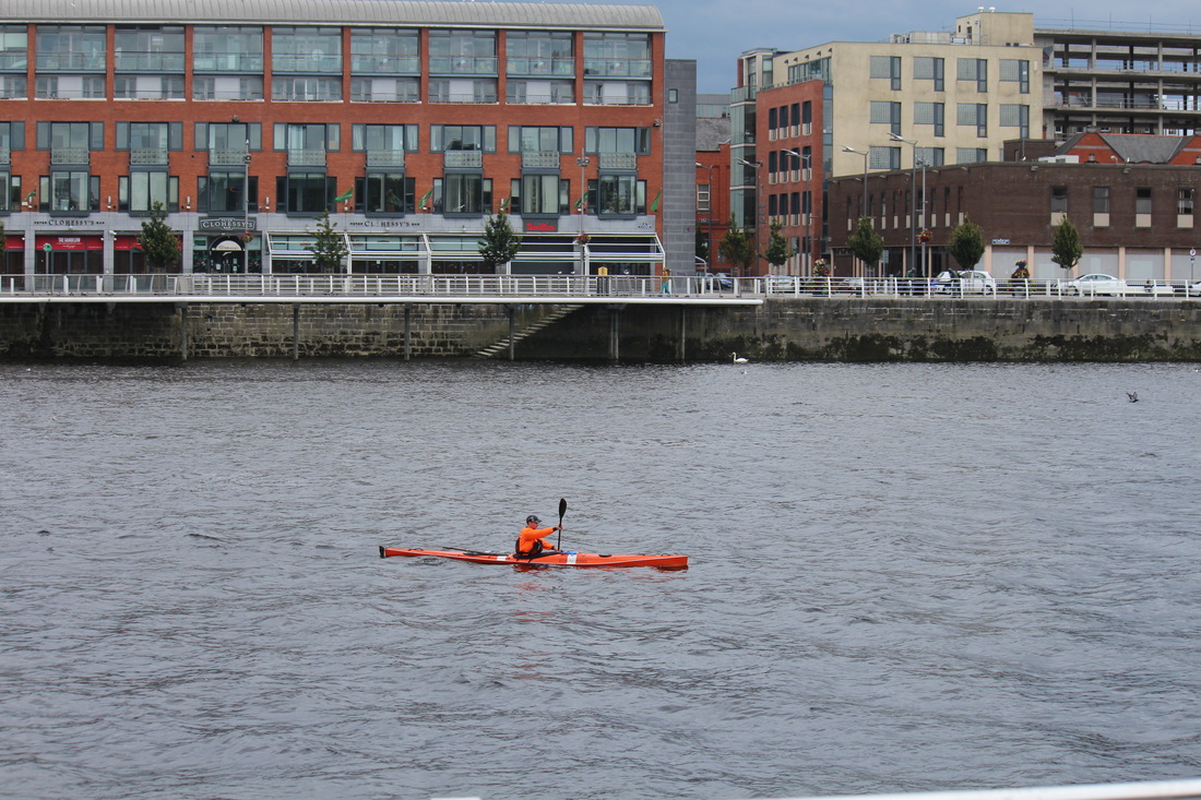 Dave Horkan Kayaking the Shannon Sprint record